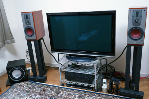 以AV功放为核心，在简单的2声道影院中增加一个超重低音扬声器.jpg