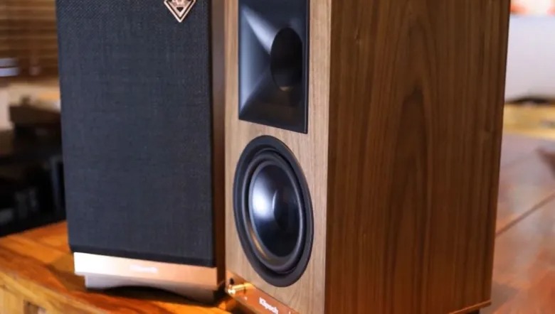 Klipsch The Sixes Heritage 100-Watt Wireless Speaker.jpg