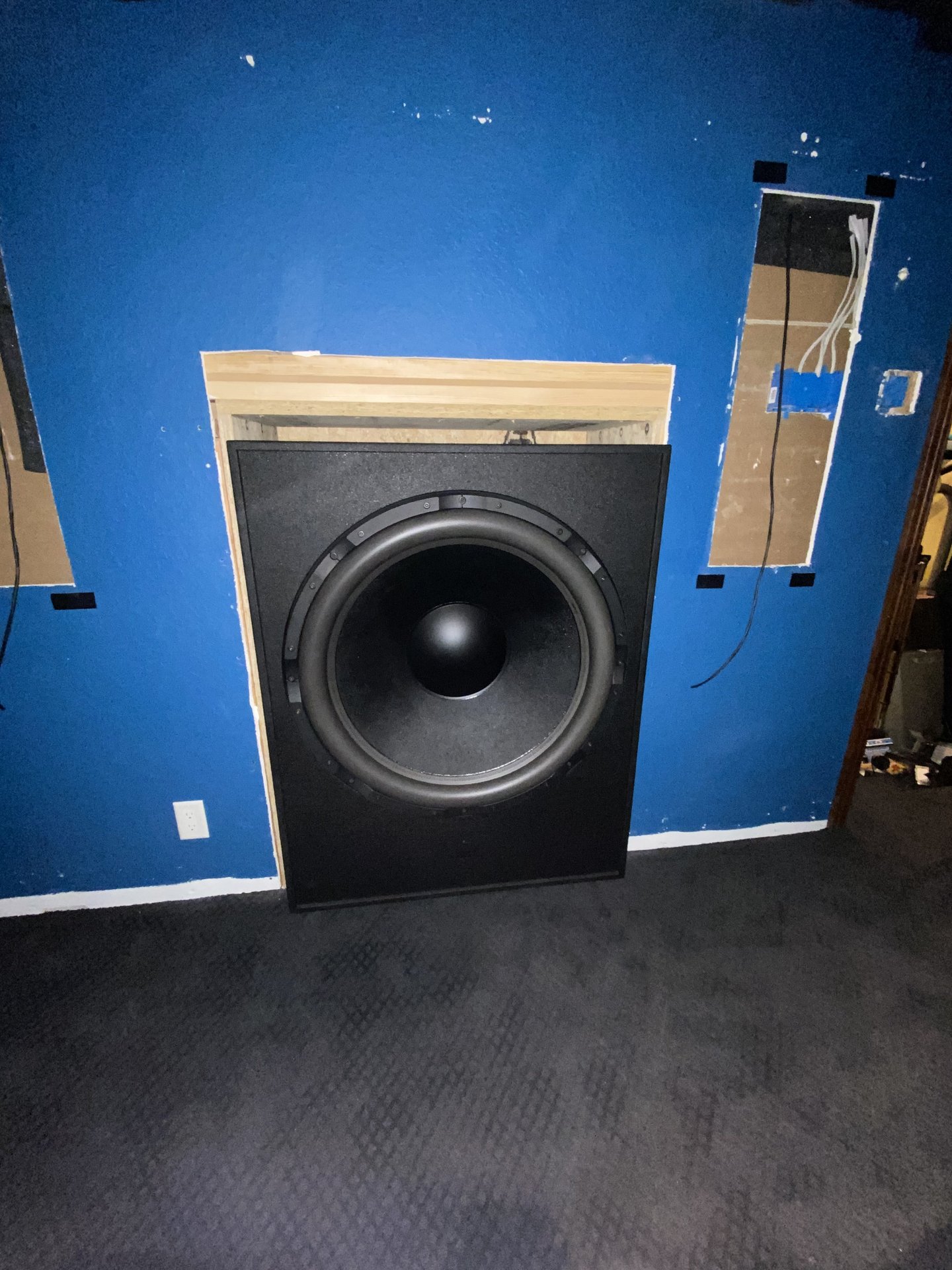 音响设备 Wood Gadget 扬声器 Gas.jpg