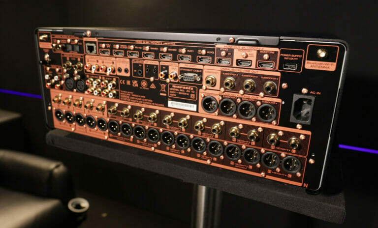 anschluesse-rueckseite-av10_marantz-768x464 (1).jpg