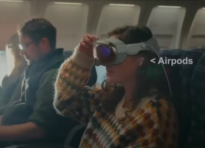 飞机上的 AirPods.jpg