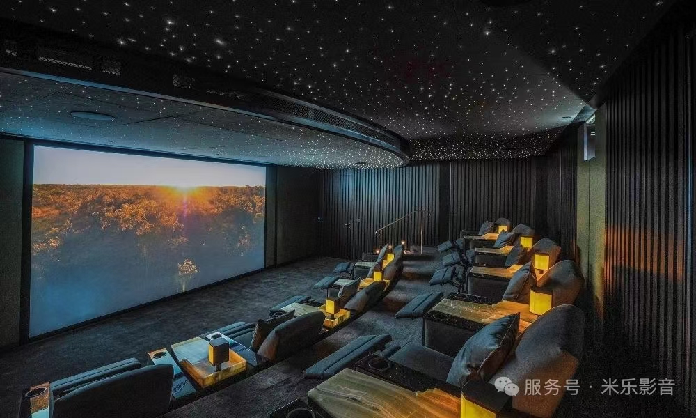 有Trinnov Altitude32参与，来自新德里的Elysium Cinema（极乐世界影院）